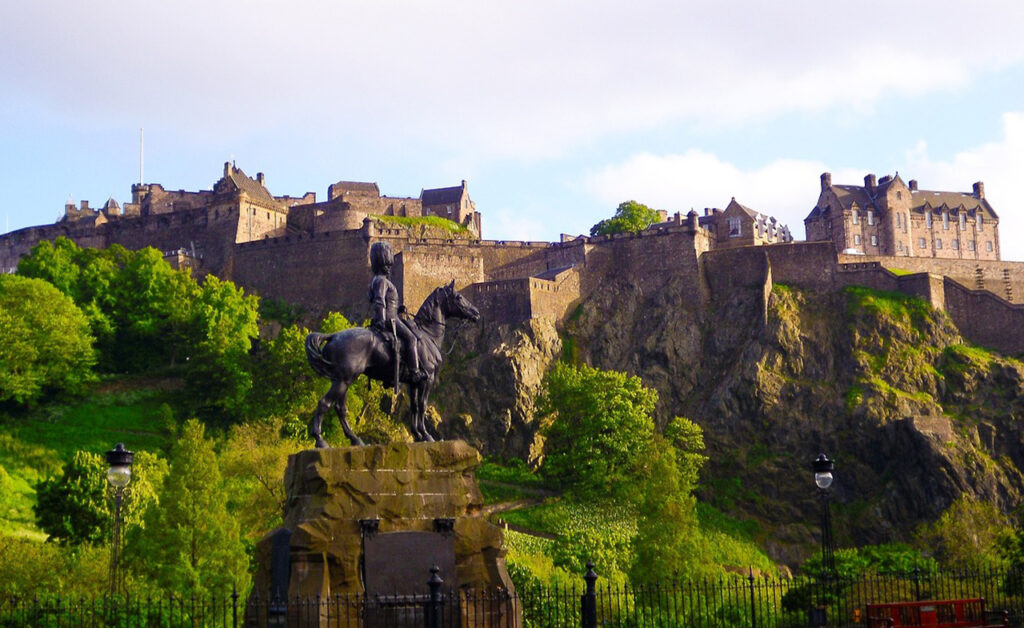 Edinburgh hrad, Skotsko